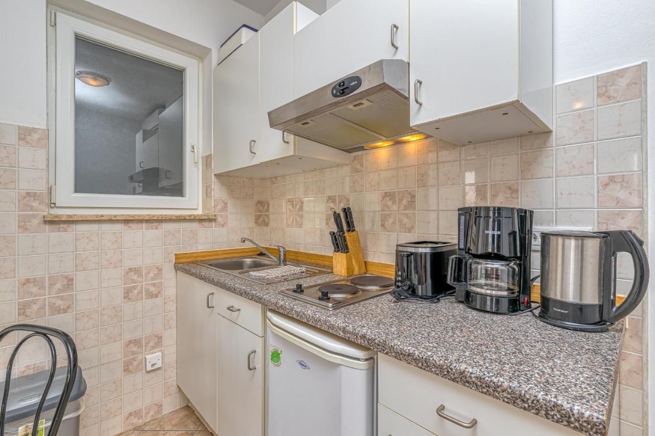 Sunrise Apartments Rovinj Exterior photo