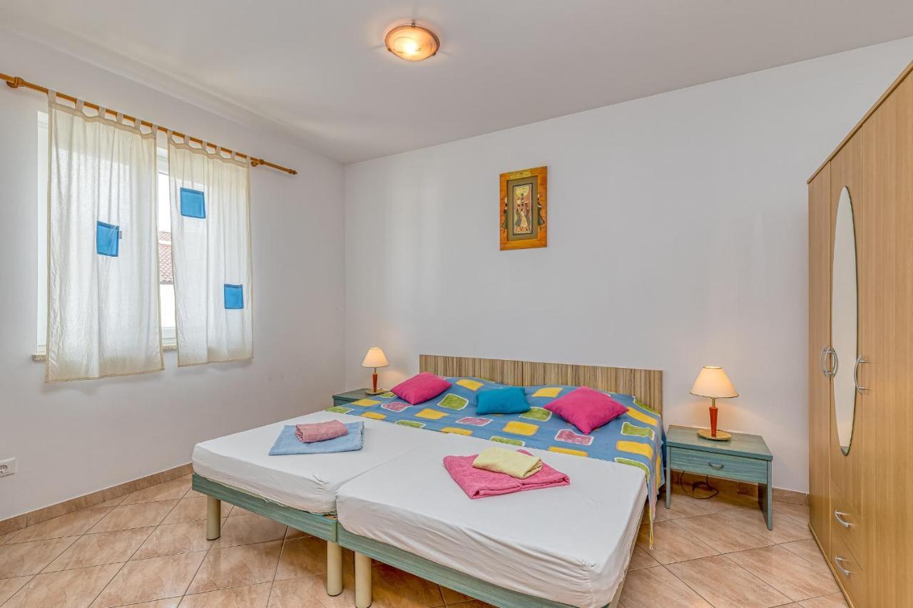 Sunrise Apartments Rovinj Exterior photo